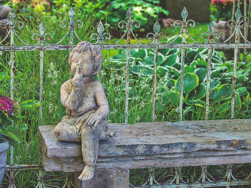 In Your Garden Begins the Age of Stone: Choose Decorative Benches