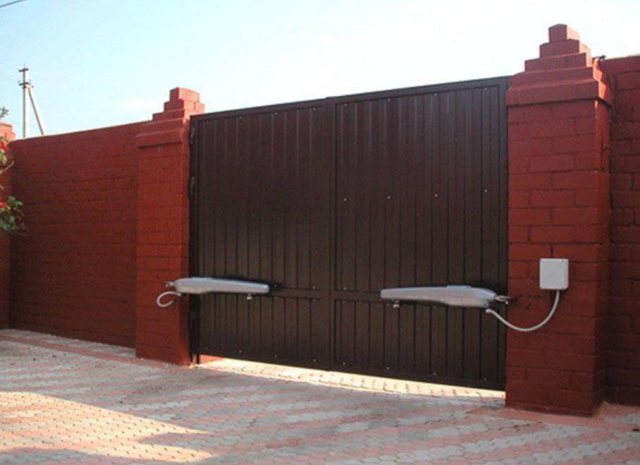 How to Choose an Automatic Gate for Country House