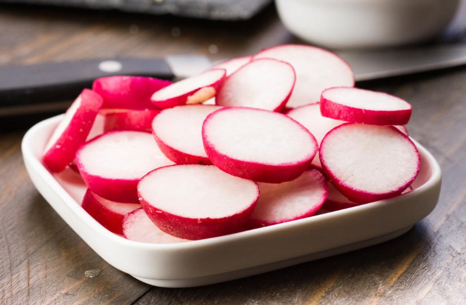 Burning Pleasure: the Benefit and Harm of Radish