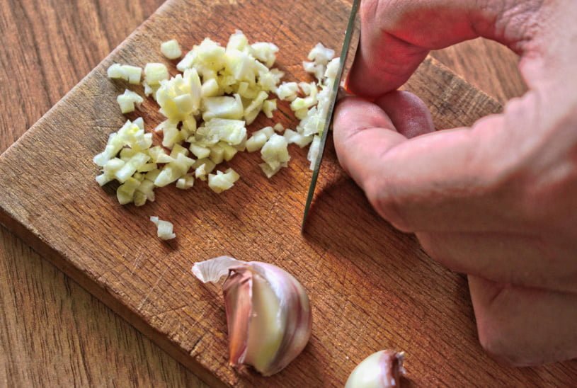 Folk Recipes With Garlic from Different Diseases