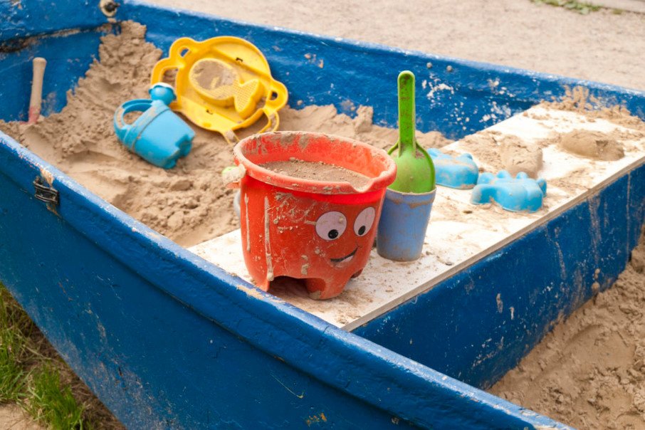 Sandbox in the Garden - Creative Solutions