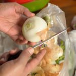 5 Ways to Use Onion Husks