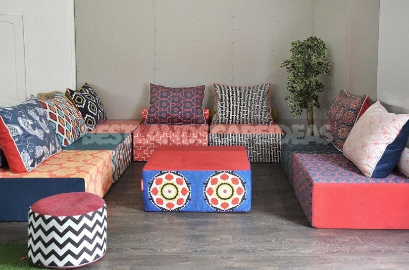 Bean Bag Chairs, Modules, Futons. Unusual Country Furniture Made of Fabric.