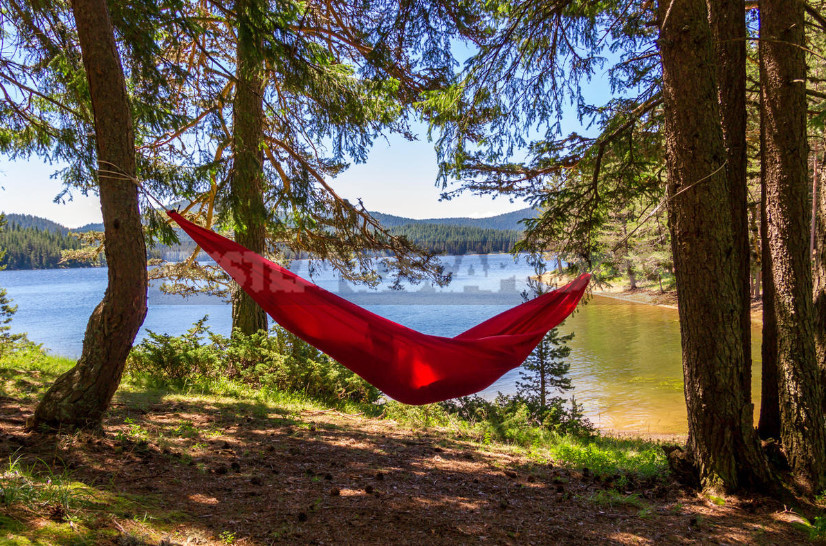 Unusual Country Furniture Made of Fabric: Hammocks