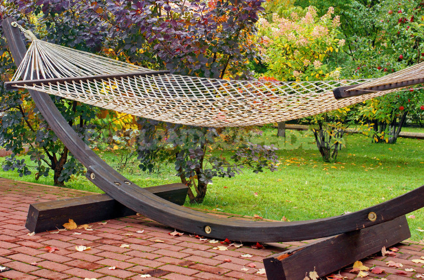 Unusual Country Furniture Made of Fabric: Hammocks