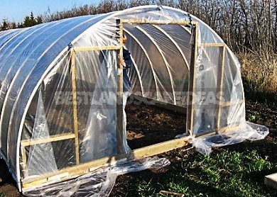 How to Build a Greenhouse With Your Own Hands
