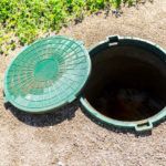If You Can Not Hide, You Need to Emphasize. How to Decorate the Cover of the Septic Tank.