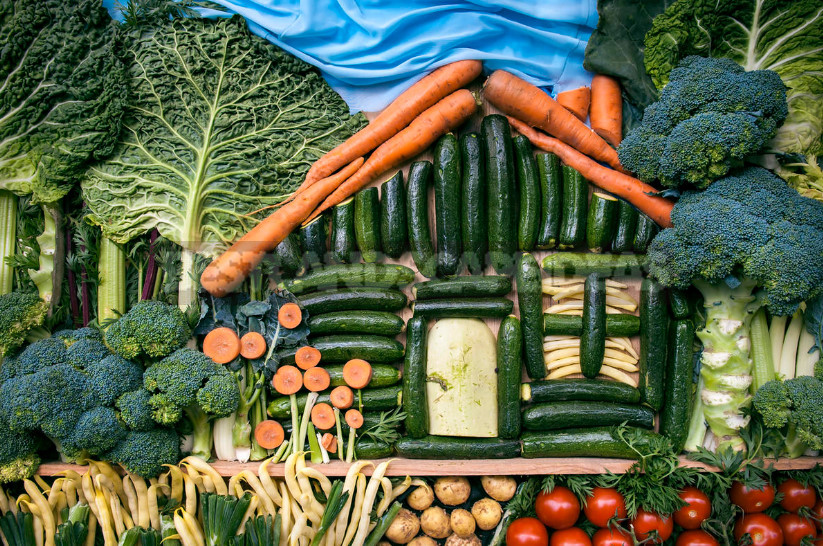 Vegetable Art: Paintings, Photographs, Sculptures of Fruits and Vegetables