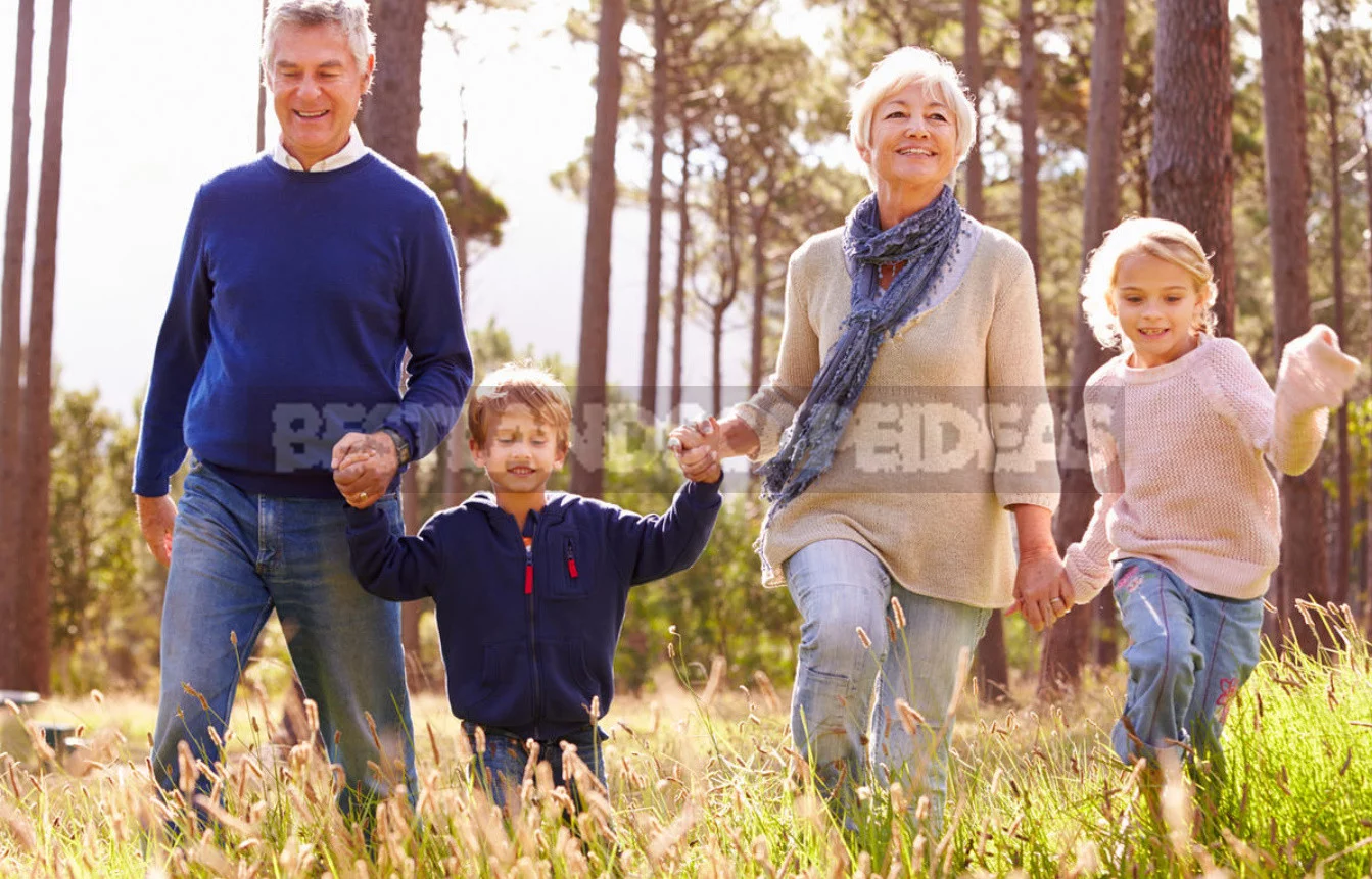 Why Do Joints Hurt and How to Live With It?