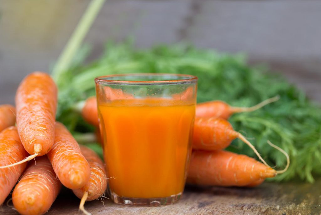 Benefits And Harms of Carrot Juice