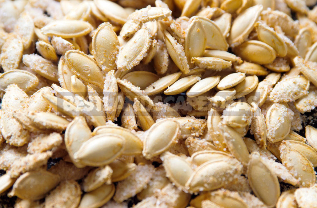 How to Prepare Pumpkin Seeds For Food And Planting