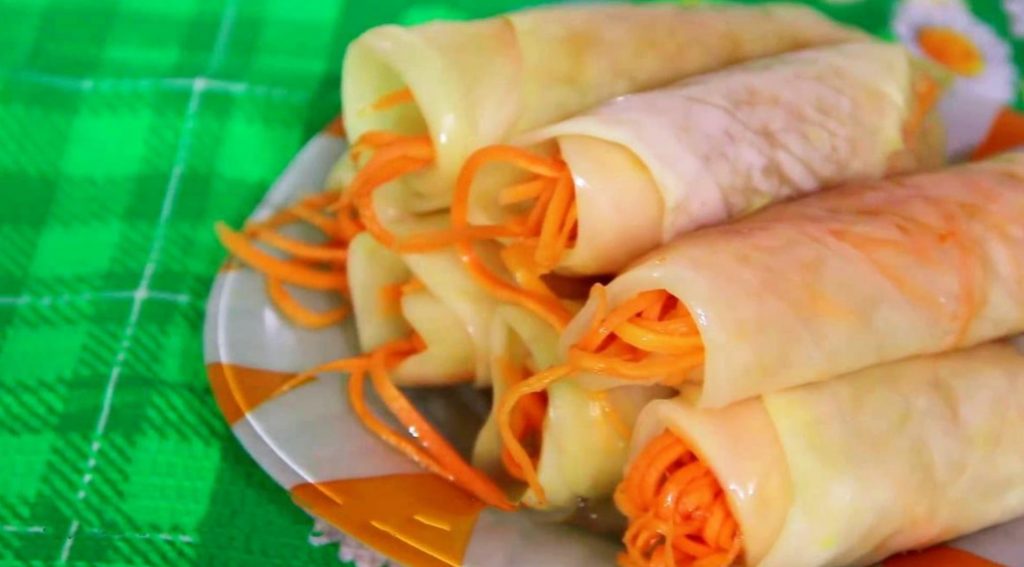Pickled Cabbage Rolls With Carrots