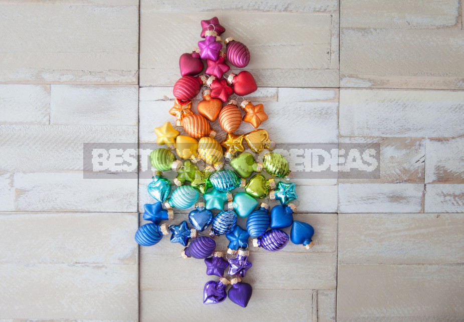 How To Decorate a Christmas Tree: 17 Ready-Made Decor Ideas