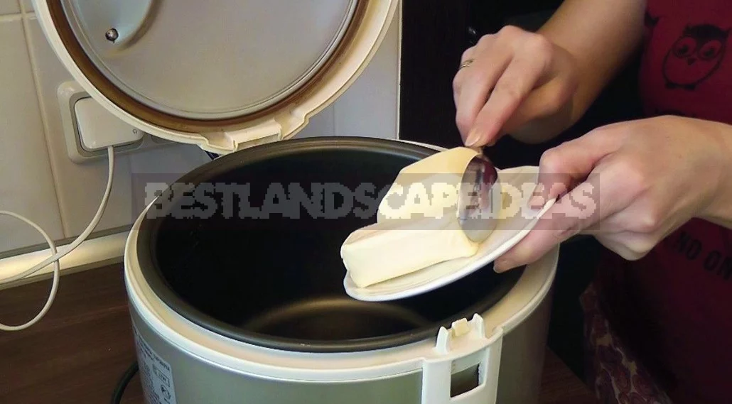 How To Cook a Lush Pie With Berries In a Slow Cooker