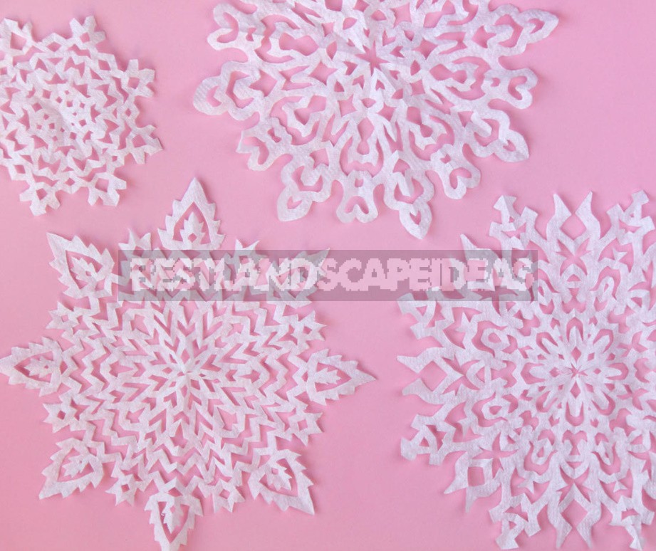 Seven Simple Ways To Make a Beautiful Snowflake Out Of Paper