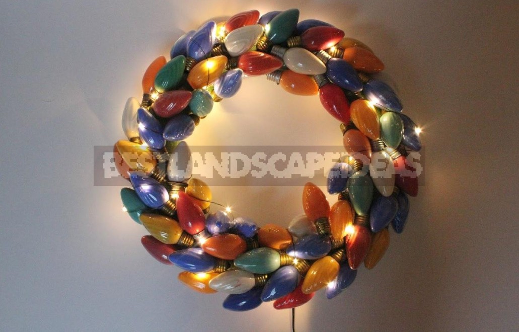 Wreaths Not Made Of Pine Needles: Ideas For New Year And Christmas Decor