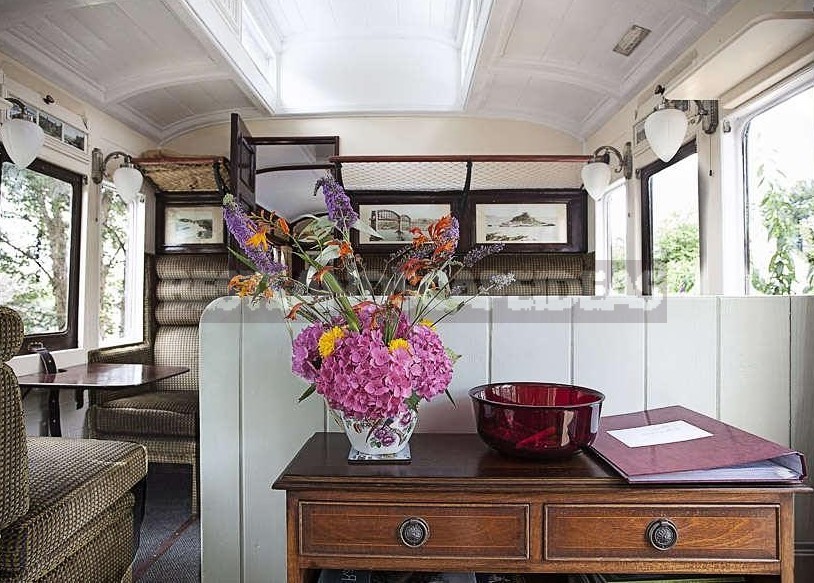 Trailer Cottage in an Old Train Car