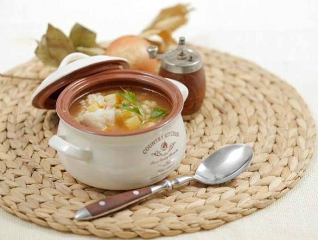 Lean Fish Soup With Pearl Barley