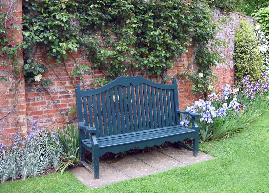 Garden Benches From Different Points Of View