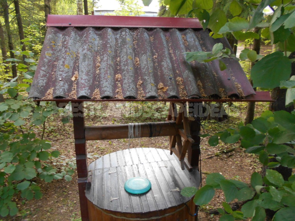 Cleaning The Drains Of a Country House From Leaves And Other Debris