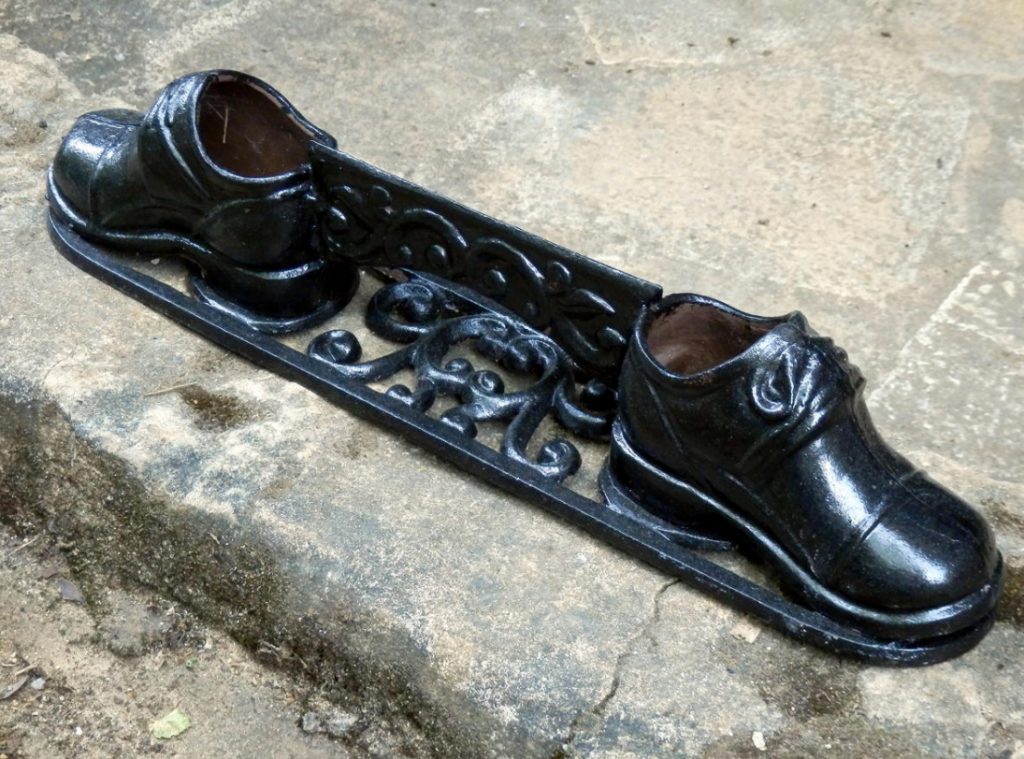 Street Shoe Cleaners: Ideas And Photos