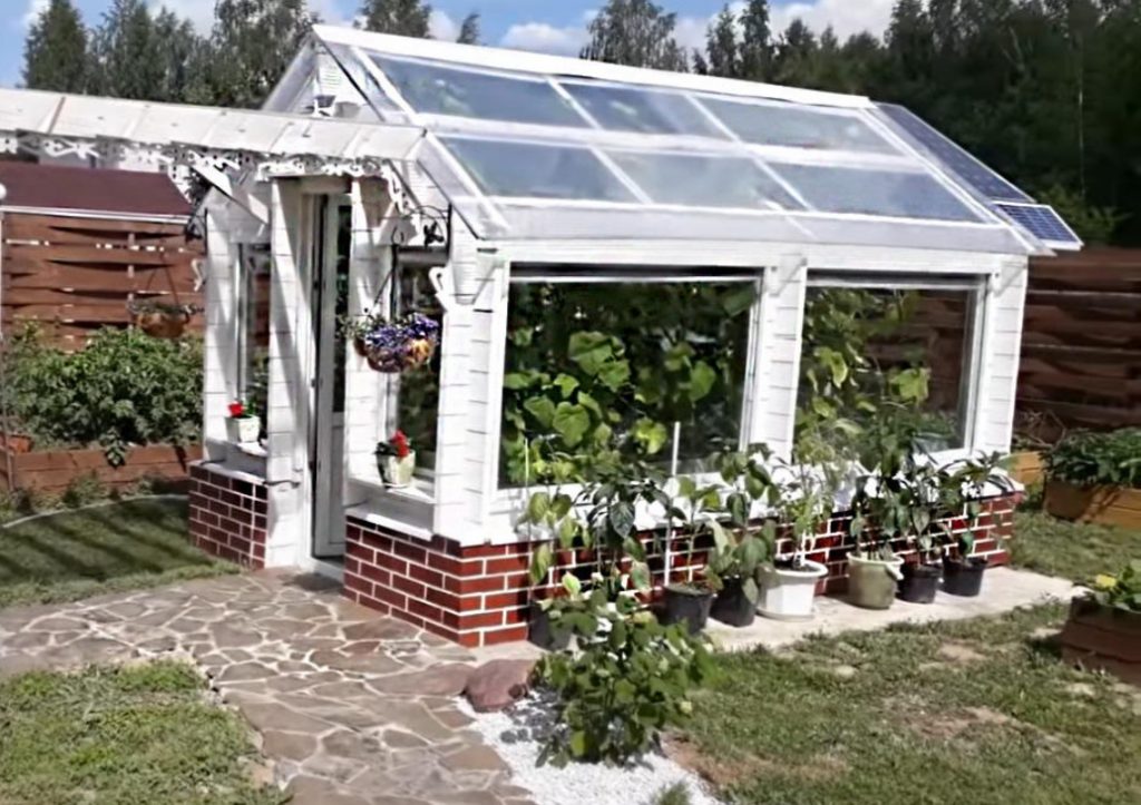 How To Build An Autonomous Winter Greenhouse. Installation Of Ventilation And Heating