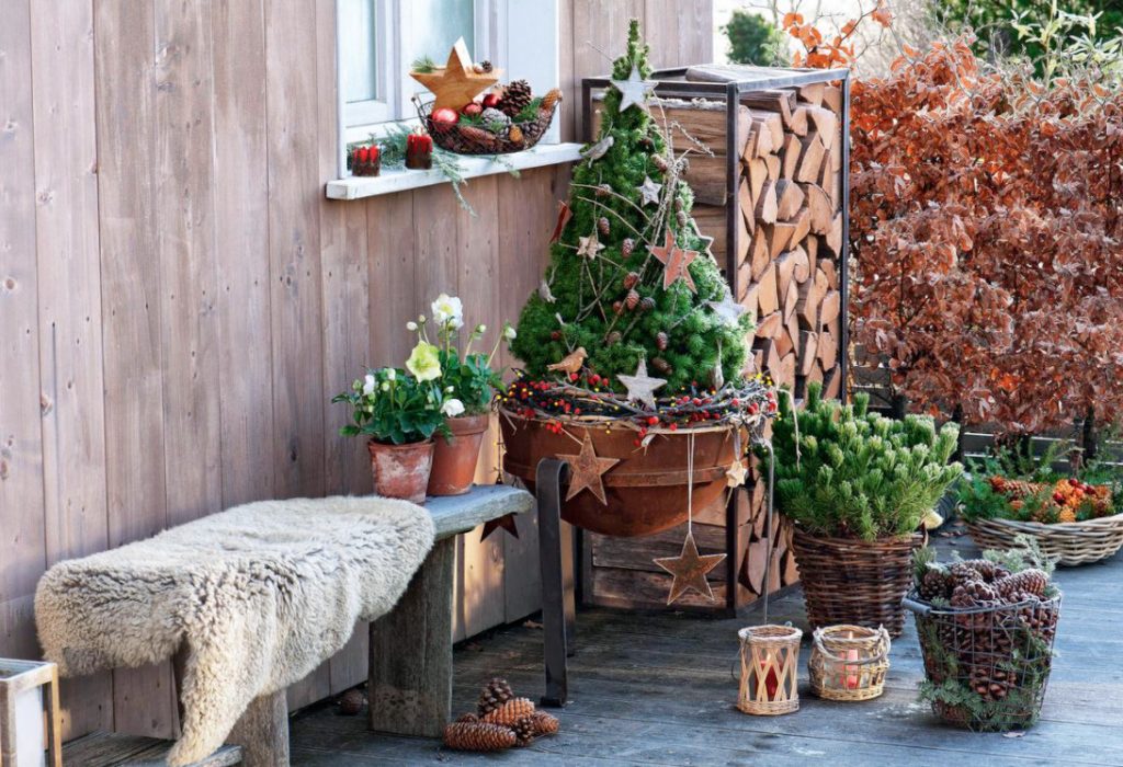 Magical Transformation: 10 New Year’s Decor Ideas For The Terrace