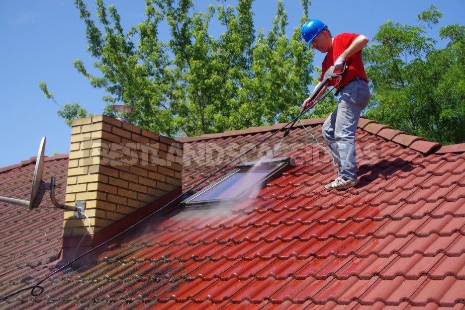 Than To Cover The Roof Of The House. Choosing a Roofing Material