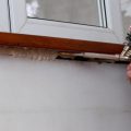 How To Choose a Mounting Foam And Work With It Correctly