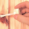How To Prepare Surfaces Made Of Natural And Artificial Wood For Painting