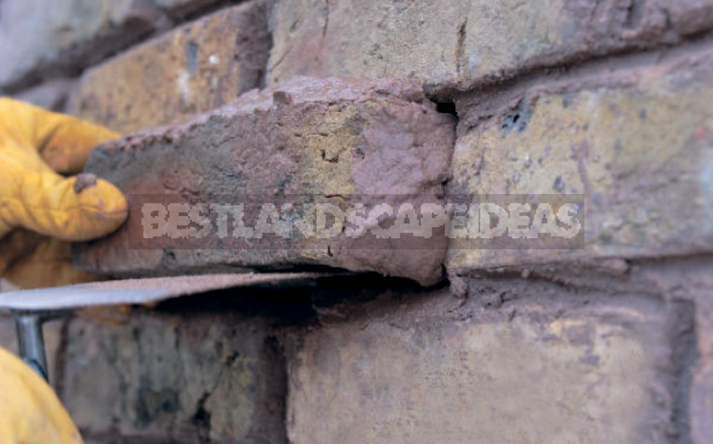 Repair Of Brickwork And New Stitching Of Seams