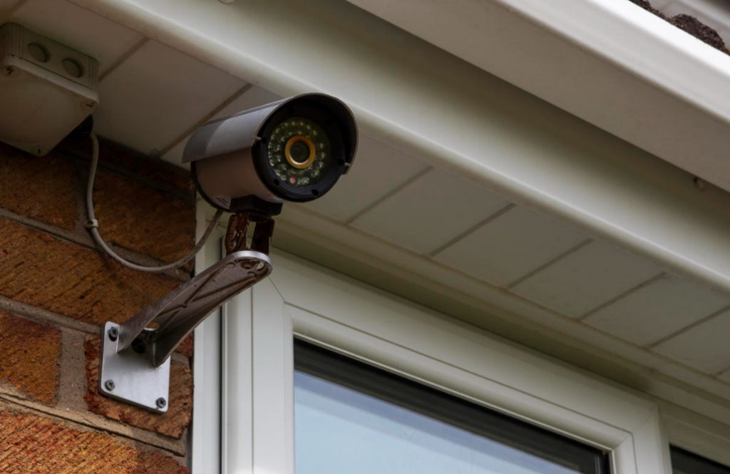 How To Install CCTV Cameras In a Smart Home System On Your Own
