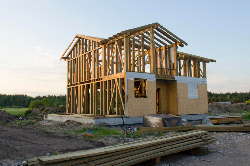 Frame House: What To Pay Special Attention To During Construction