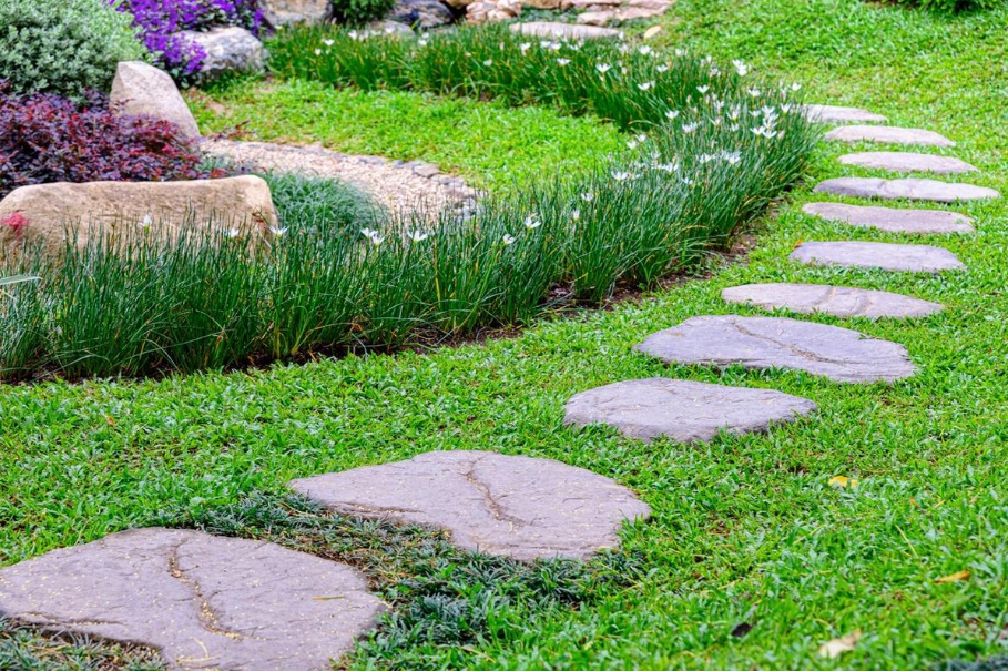 How To Make A Path On The Lawn Part 2 Best Landscape Ideas