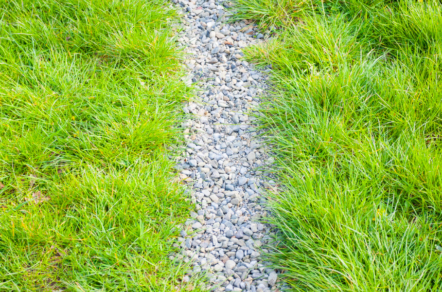 How To Make a Path On The Lawn (Part 2)