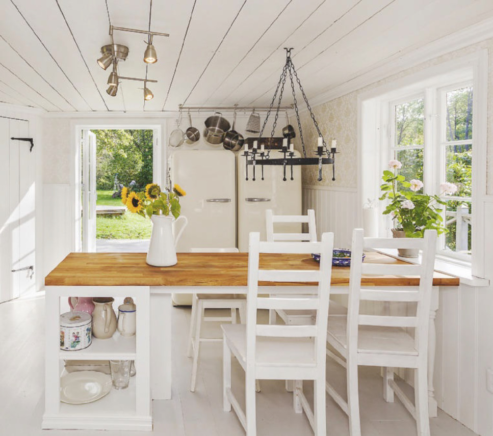 Summer Kitchen In The Country: Practical Ideas Of Arrangement (Part 1)