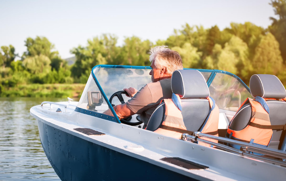 Choosing a Boat For Fishing And Recreation: Experts Told What To Pay Attention To